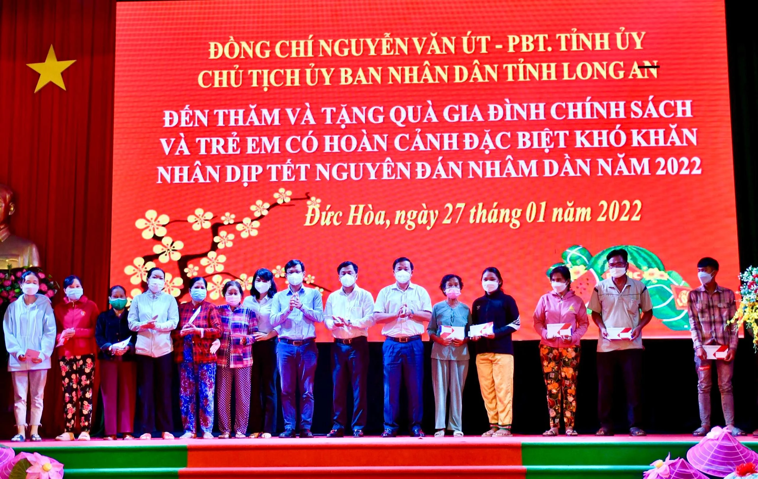 IDTT TÍCH CỰC THAM GIA CÁC HOẠT ĐỘNG AN SINH XÃ HỘI TRÊN ĐỊA BÀN TỈNH LONG AN